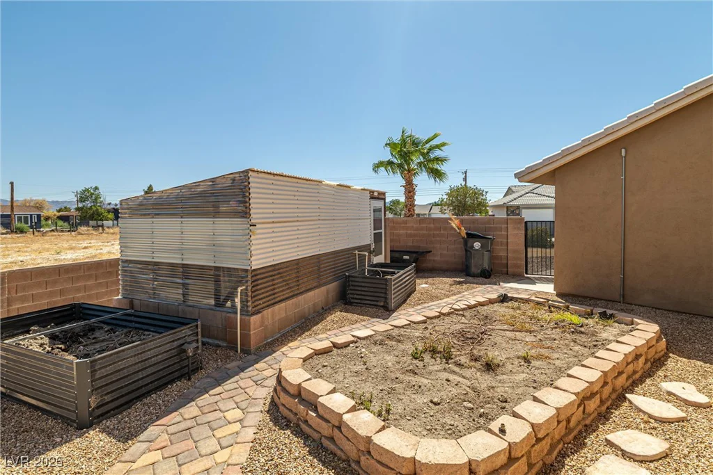 231 Bristle Cone, Pahrump, NV 89048