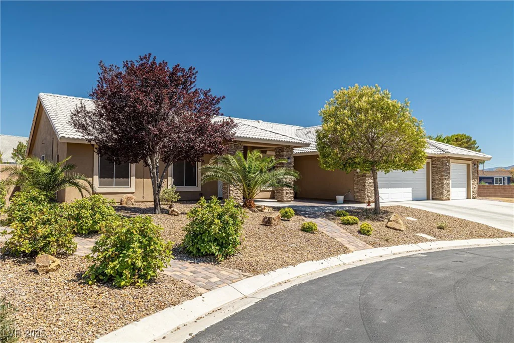 231 Bristle Cone, Pahrump, NV 89048