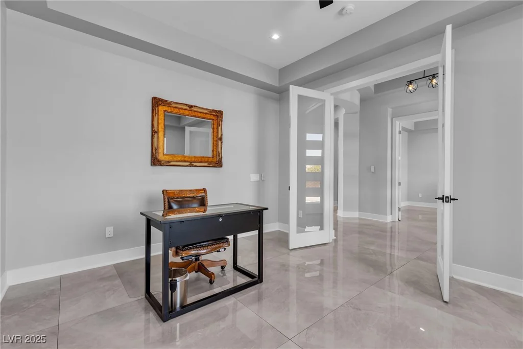 6235 Fort Apache, Las Vegas, NV 89149