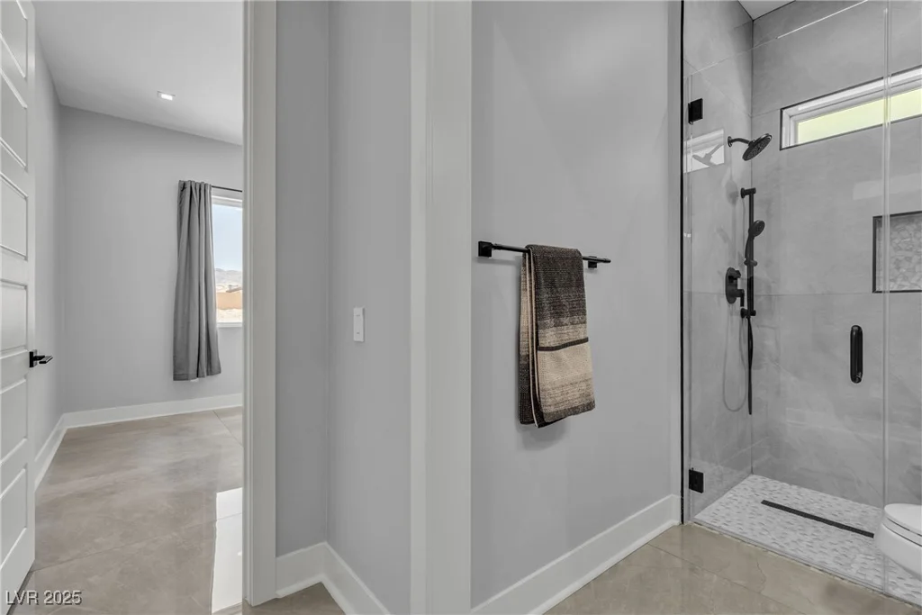 6235 Fort Apache, Las Vegas, NV 89149