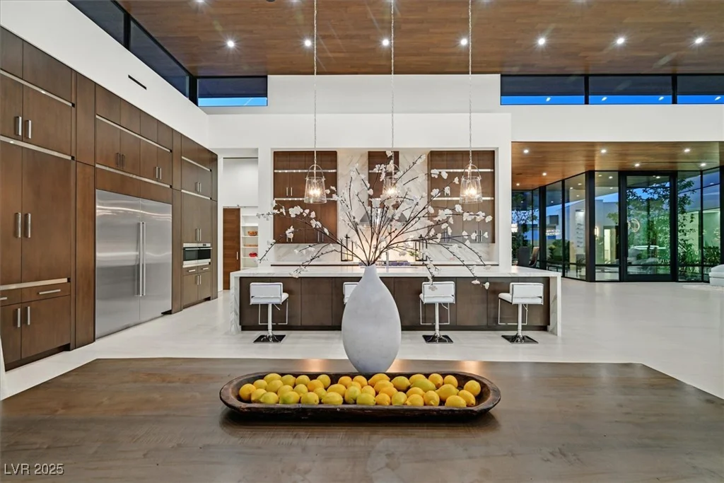49 Crested Cloud, Las Vegas, NV 89135