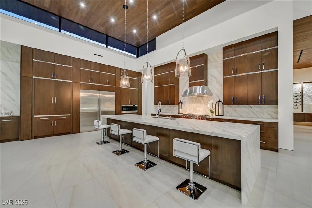 49 Crested Cloud, Las Vegas, NV 89135