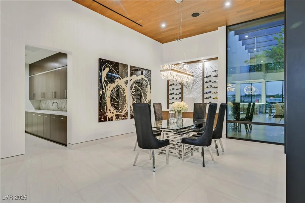 49 Crested Cloud, Las Vegas, NV 89135