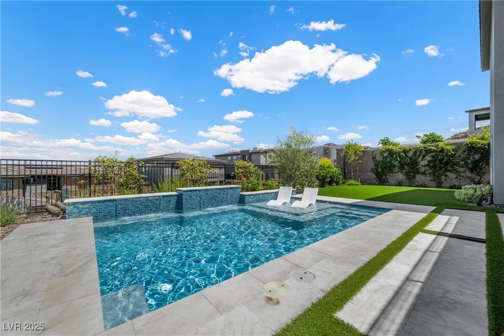 298 Watteau, Henderson, NV 89012