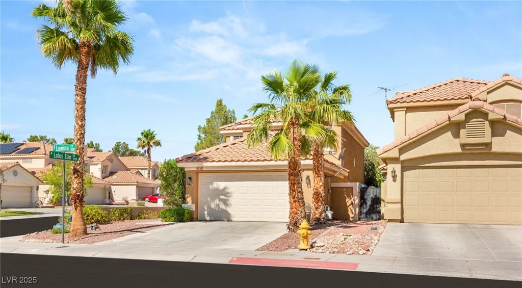 1125 Lumina, Las Vegas, NV 89117