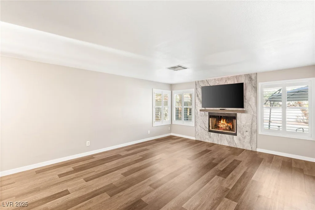 1125 Lumina, Las Vegas, NV 89117