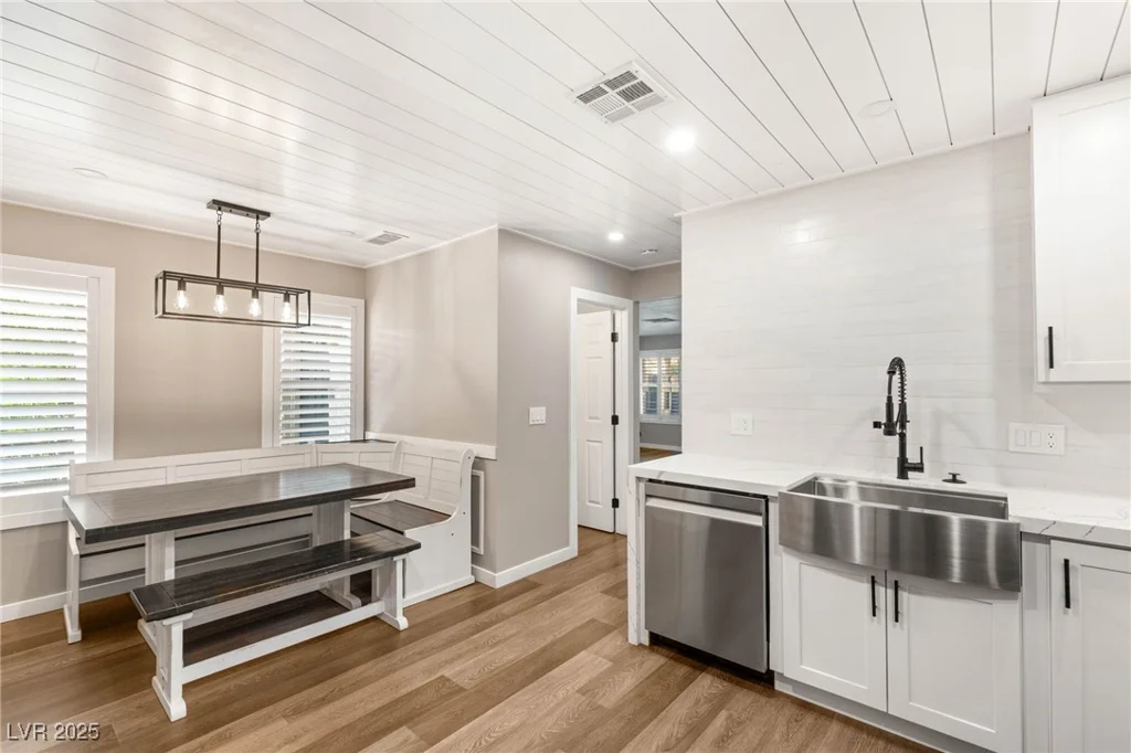 1125 Lumina, Las Vegas, NV 89117