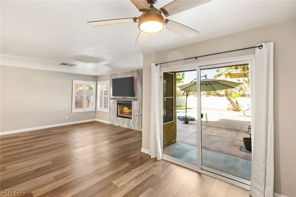 1125 Lumina, Las Vegas, NV 89117