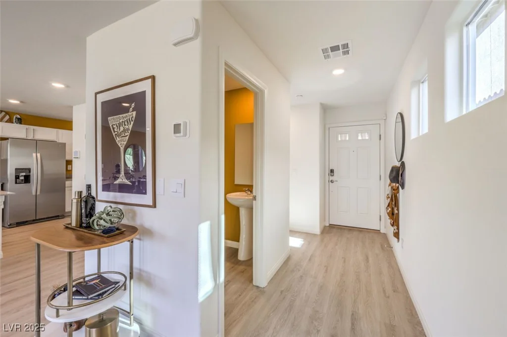 5638 Sunset Sedona, North Las Vegas, NV 89081