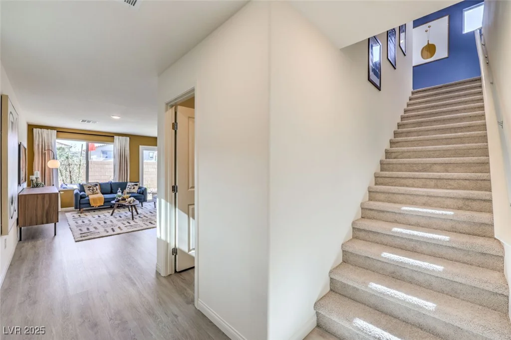 5638 Sunset Sedona, North Las Vegas, NV 89081