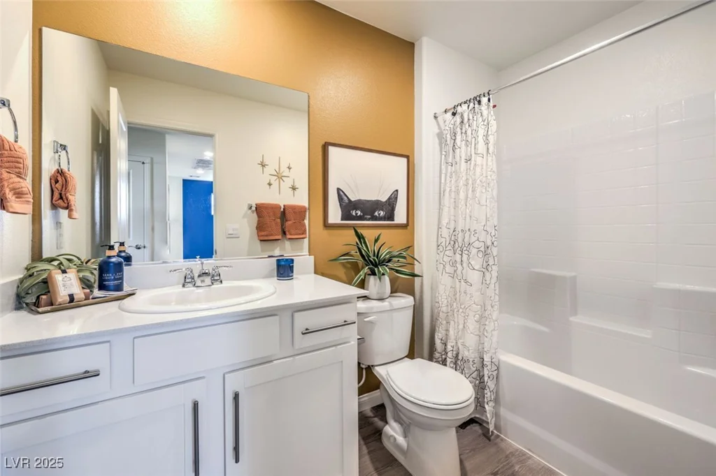 5638 Sunset Sedona, North Las Vegas, NV 89081