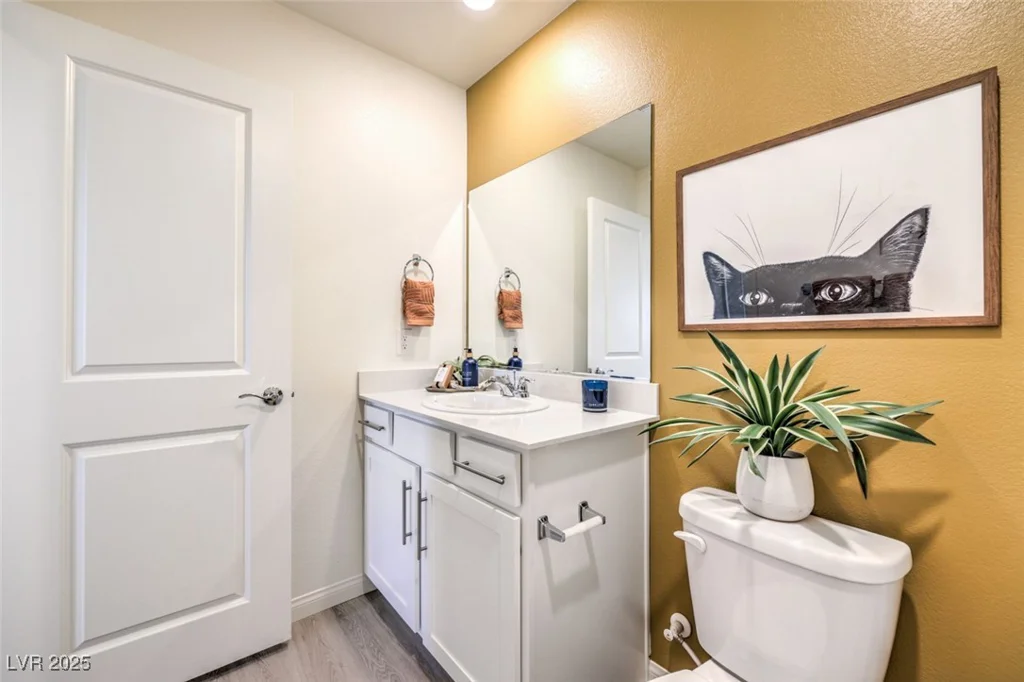 5638 Sunset Sedona, North Las Vegas, NV 89081
