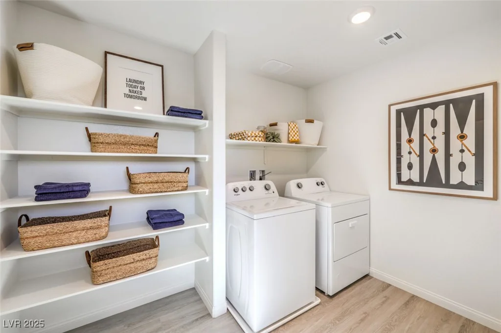 5638 Sunset Sedona, North Las Vegas, NV 89081