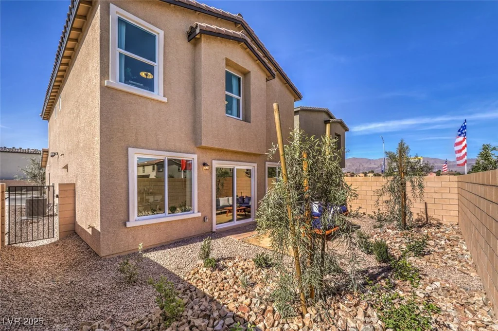 5638 Sunset Sedona, North Las Vegas, NV 89081