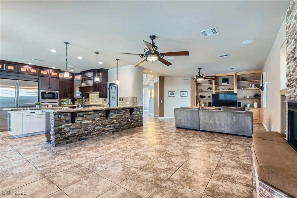 9583 Gainey Ranch, Las Vegas, NV 89147