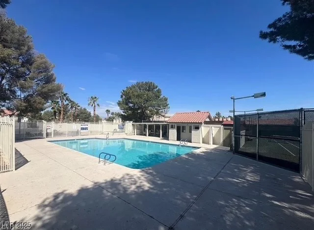 640 Thornewood, Las Vegas, NV 89123