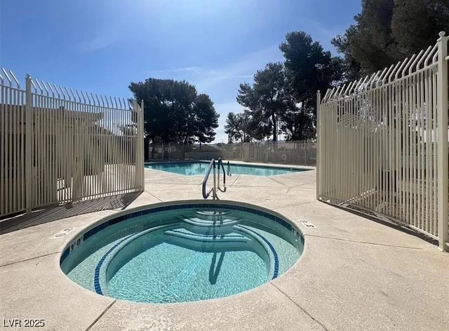 640 Thornewood, Las Vegas, NV 89123
