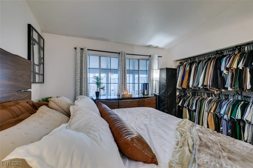 640 Thornewood, Las Vegas, NV 89123