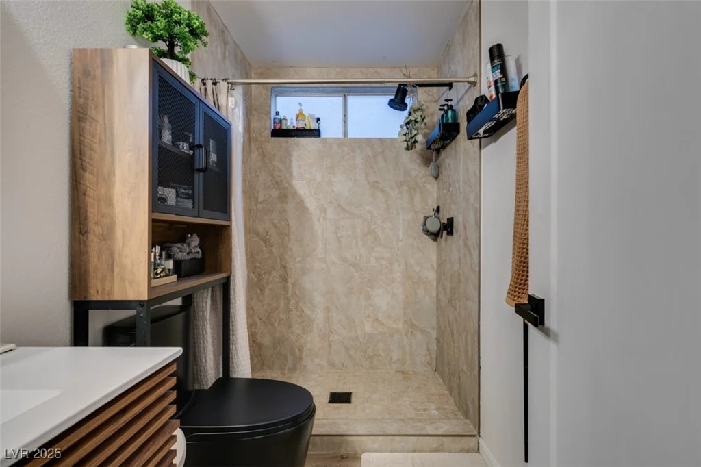640 Thornewood, Las Vegas, NV 89123