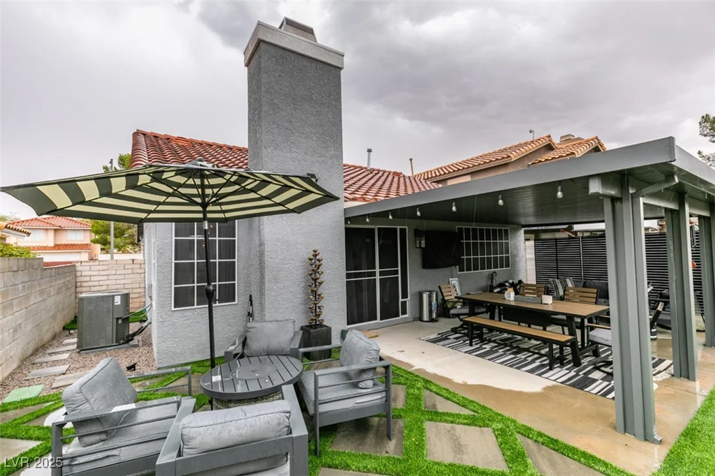 640 Thornewood, Las Vegas, NV 89123