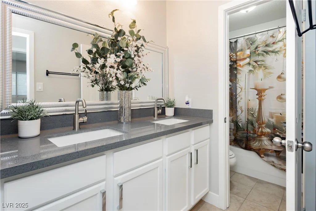 4492 Rita, Las Vegas, NV 89121