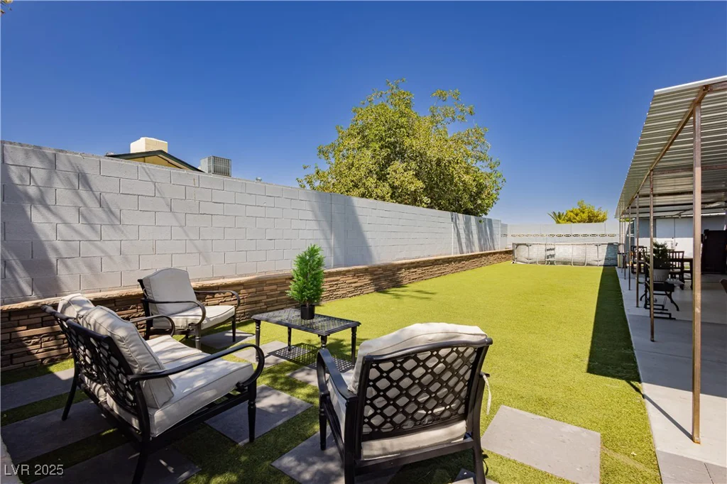 4492 Rita, Las Vegas, NV 89121