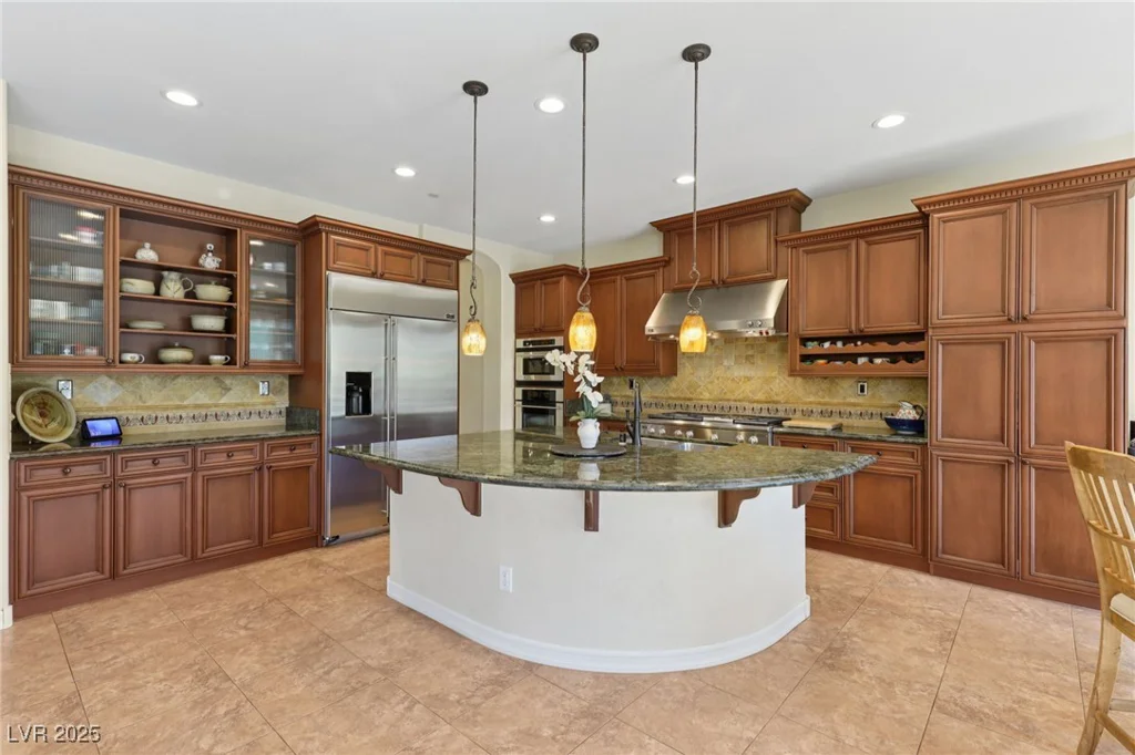14 Benevolo, Henderson, NV 89011