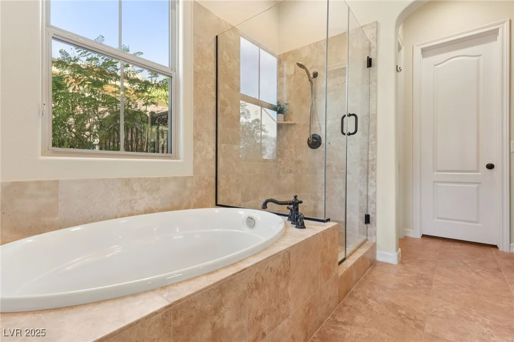 14 Benevolo, Henderson, NV 89011