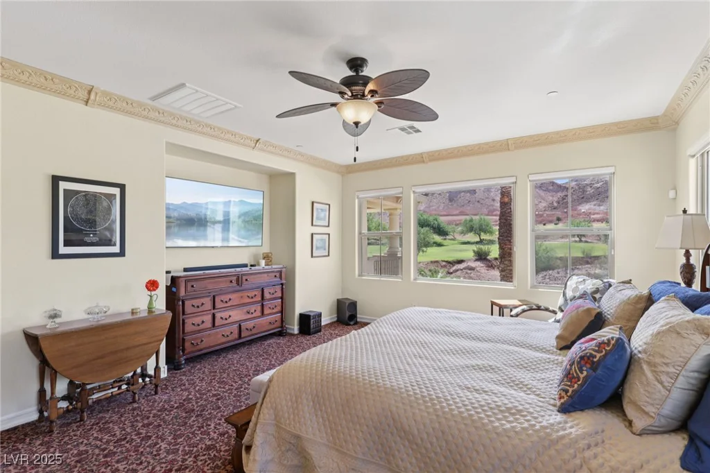 14 Benevolo, Henderson, NV 89011
