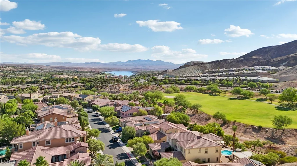 14 Benevolo, Henderson, NV 89011