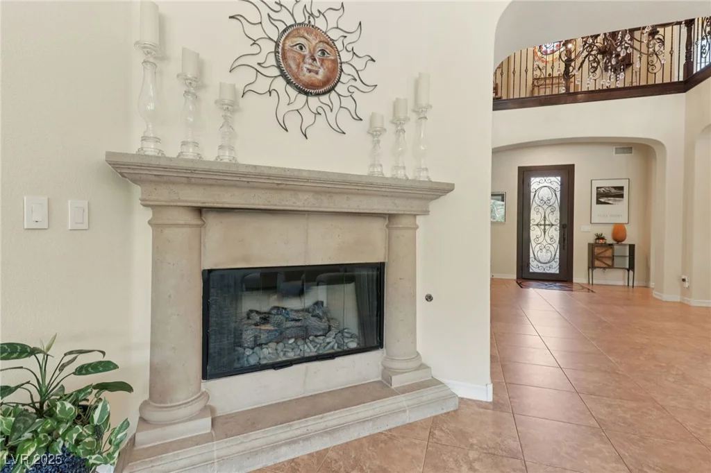 14 Benevolo, Henderson, NV 89011