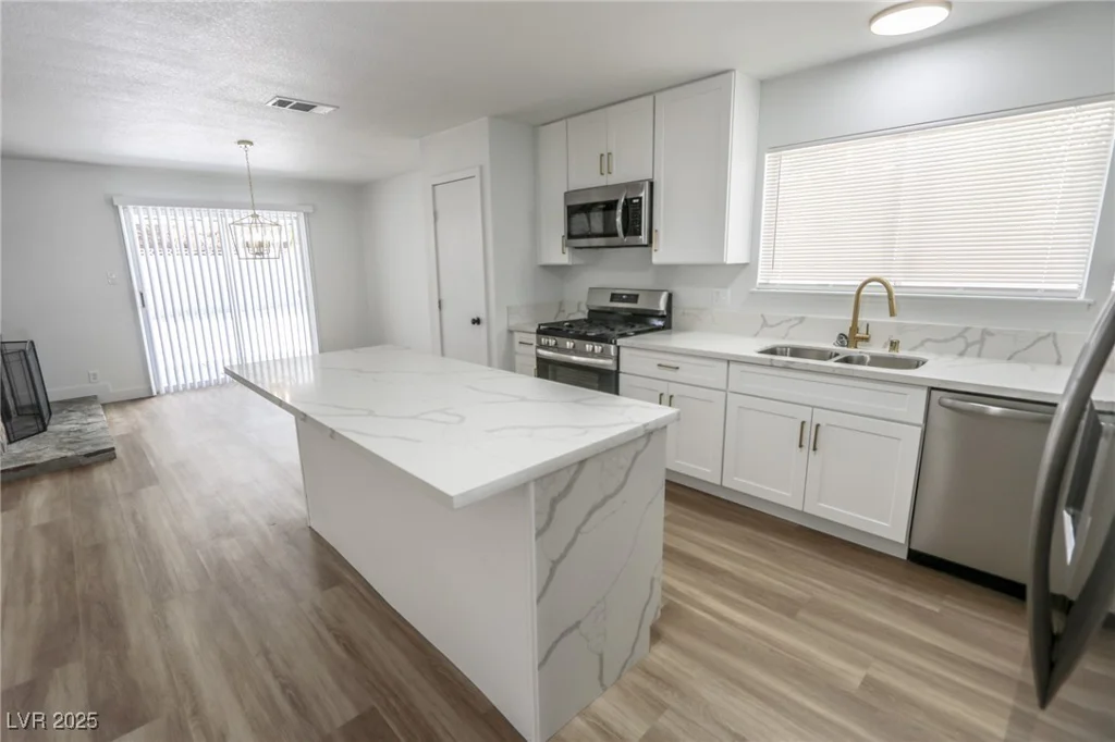 4269 Roanridge, Las Vegas, NV 89120