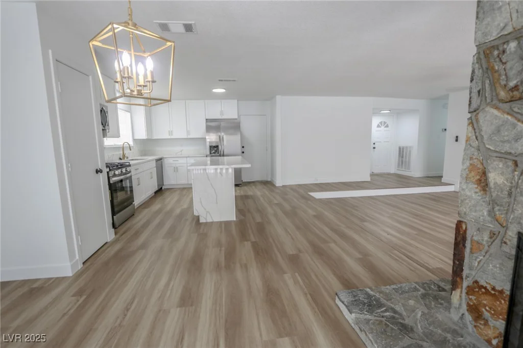 4269 Roanridge, Las Vegas, NV 89120