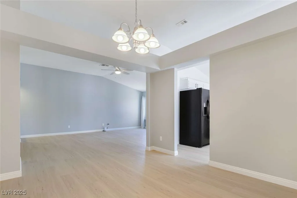 364 Dooley, Henderson, NV 89015