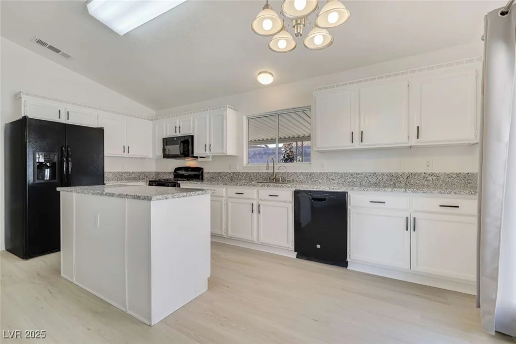 364 Dooley, Henderson, NV 89015