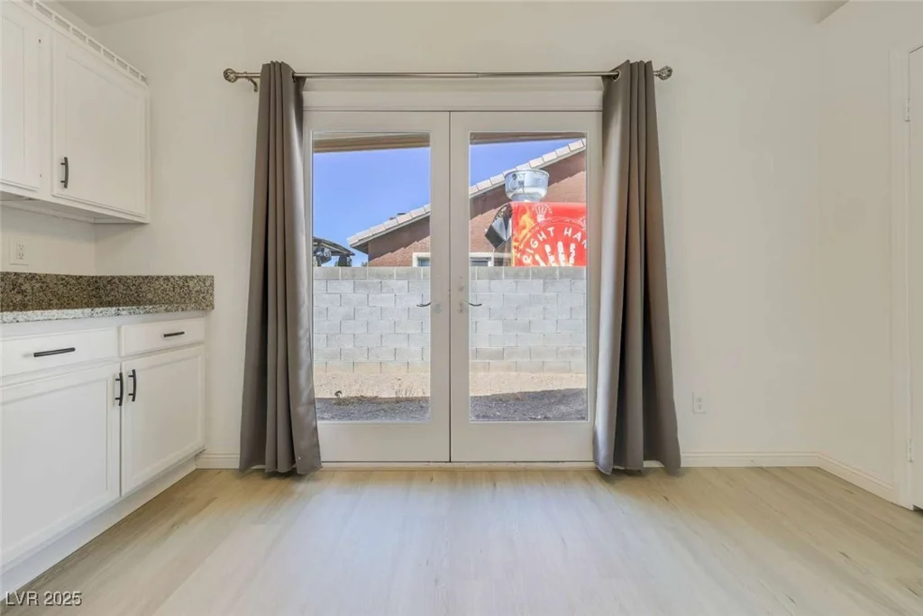 364 Dooley, Henderson, NV 89015