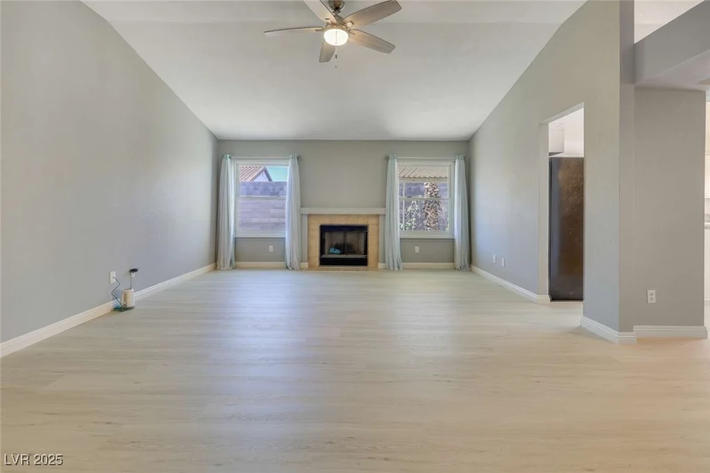 364 Dooley, Henderson, NV 89015