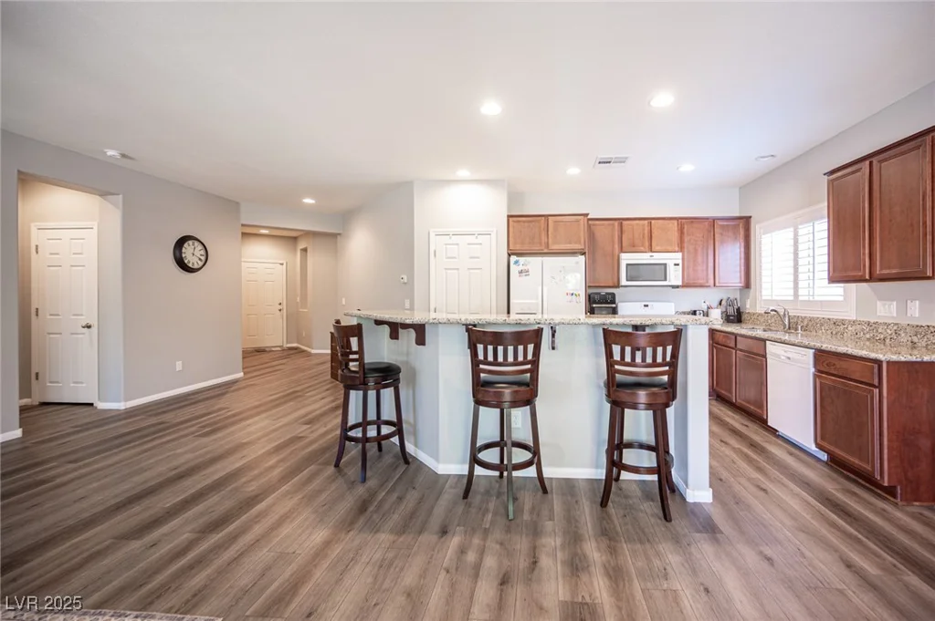 7252 Blowing Breeze, Las Vegas, NV 89179
