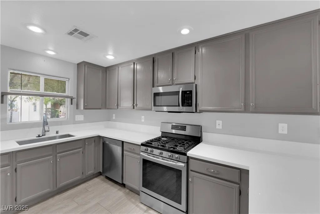 7942 Magic Lamp, Las Vegas, NV 89139