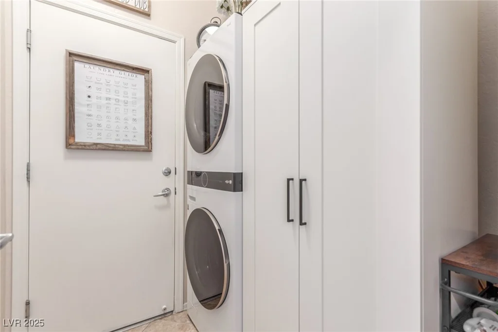 2398 Jada, Henderson, NV 89044