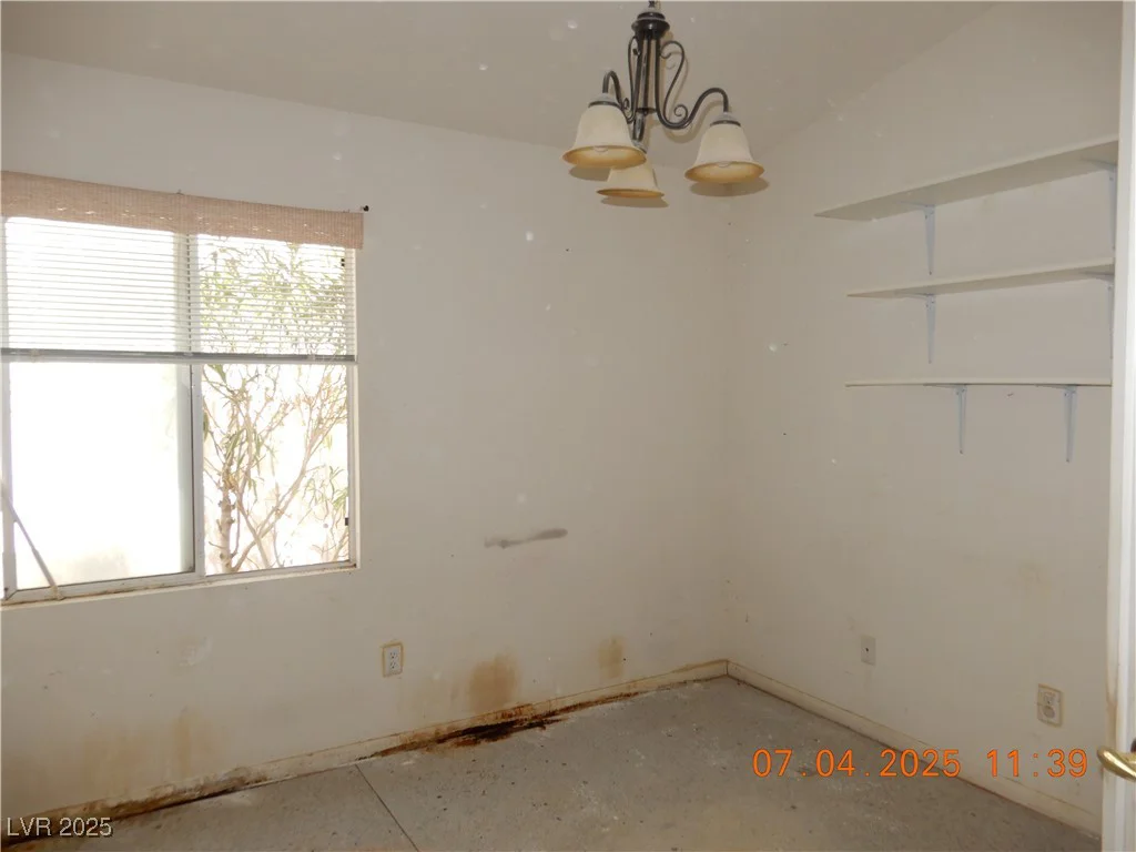 8151 Chambersberg, Las Vegas, NV 89147