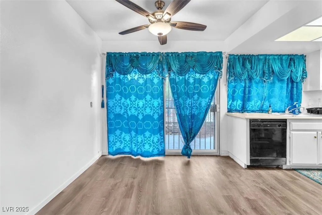 1405 Vegas Valley, Las Vegas, NV 89169