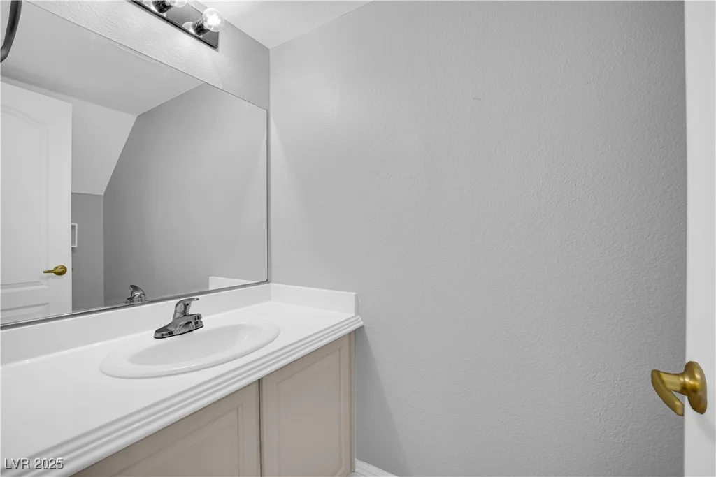 1154 Grass Pond, Henderson, NV 89002