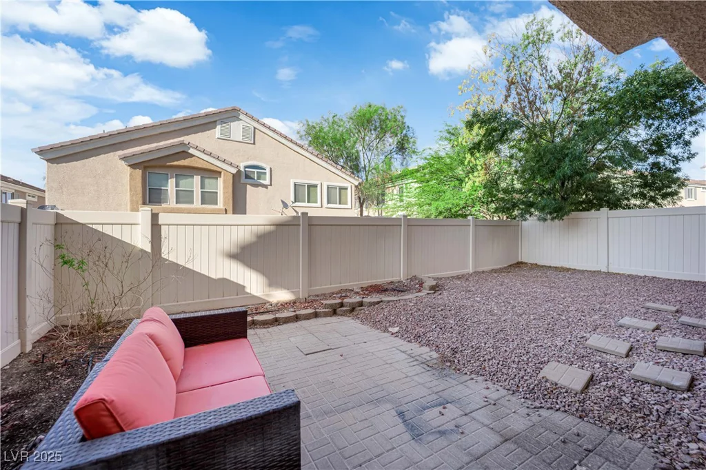 1154 Grass Pond, Henderson, NV 89002