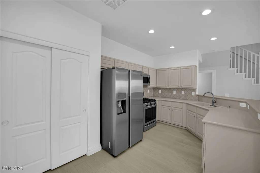 1154 Grass Pond, Henderson, NV 89002