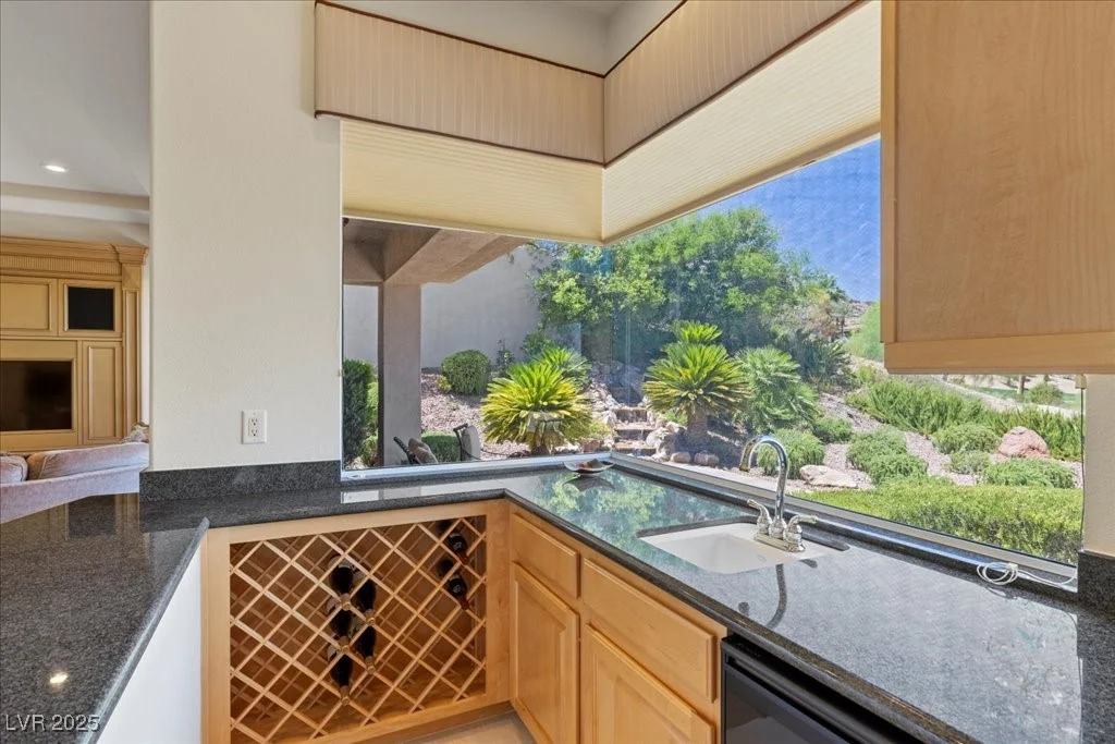 3048 Red Arrow, Las Vegas, NV 89135