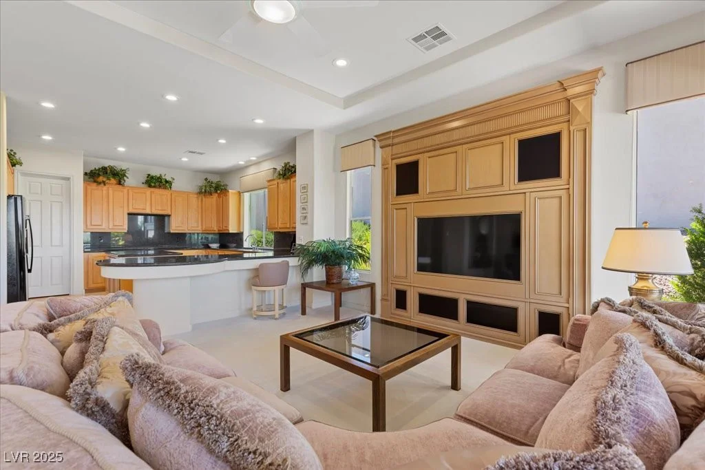 3048 Red Arrow, Las Vegas, NV 89135
