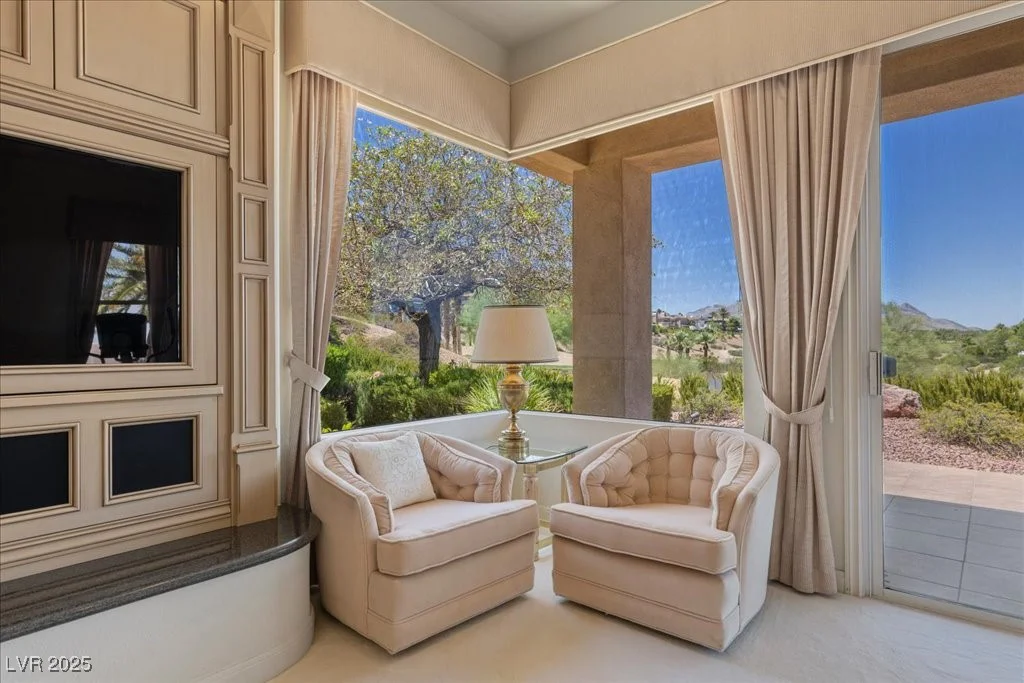 3048 Red Arrow, Las Vegas, NV 89135