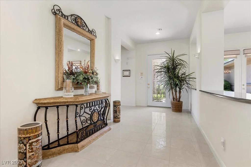 3048 Red Arrow, Las Vegas, NV 89135