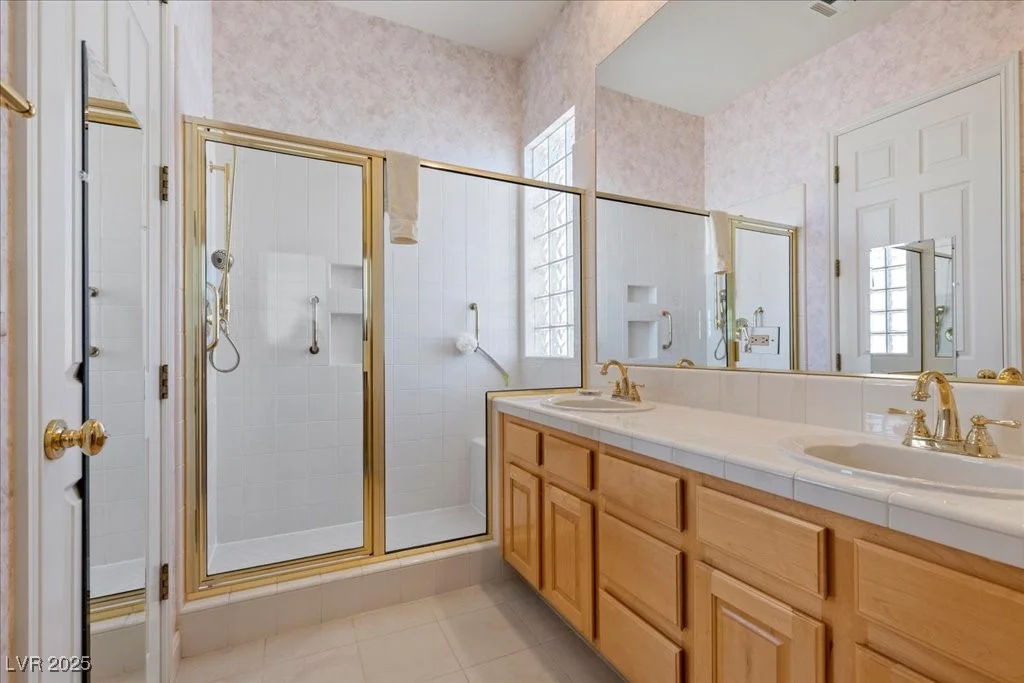 3048 Red Arrow, Las Vegas, NV 89135